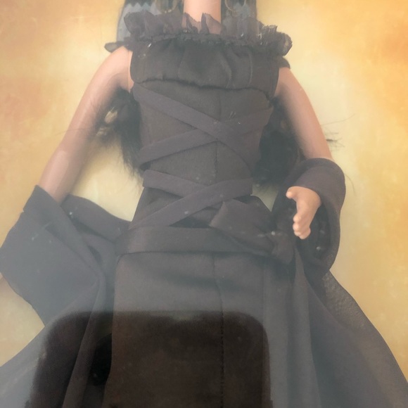 NEW IN BOX CHOCOLATE BARBIE - Picture 4 of 5